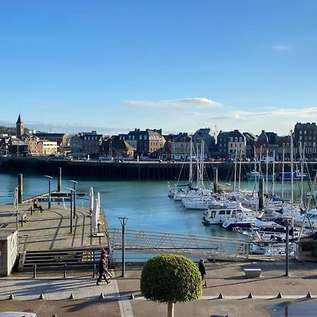 Apartmán Le Berigny / Vue Port / Hyper-centre